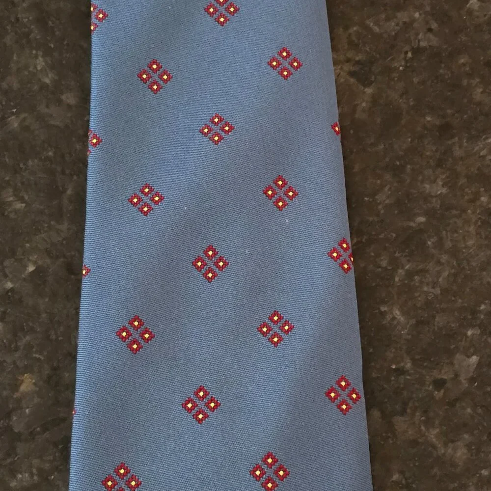 Halston Tie
